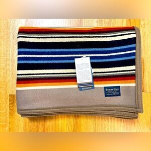 Pendleton Wool Blanket Grey Horse Khaki from the film Killers of the Flower Moon